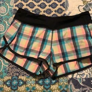 Lululemon speed shorts size 4